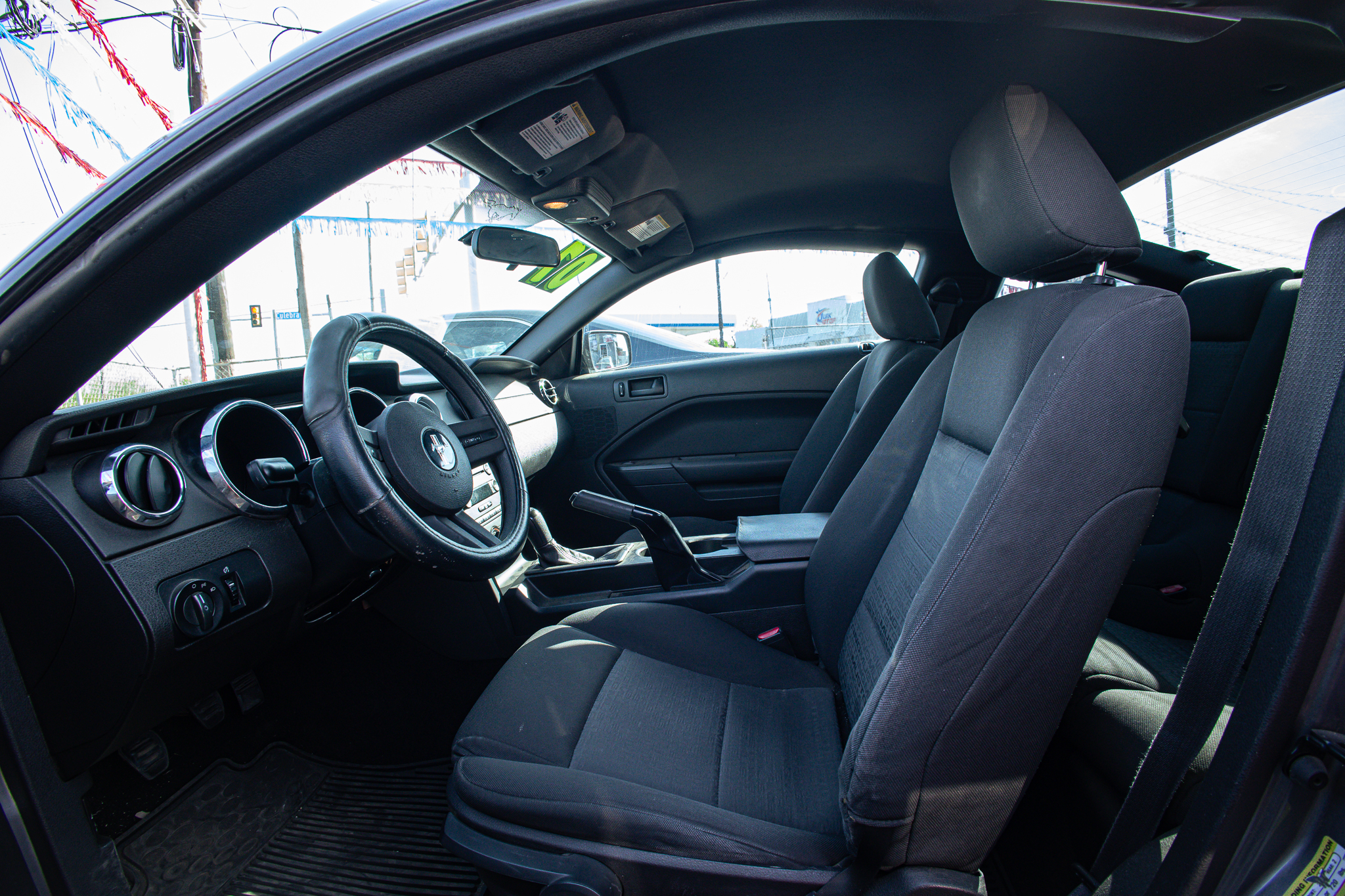 
								2007 Ford Mustang full									