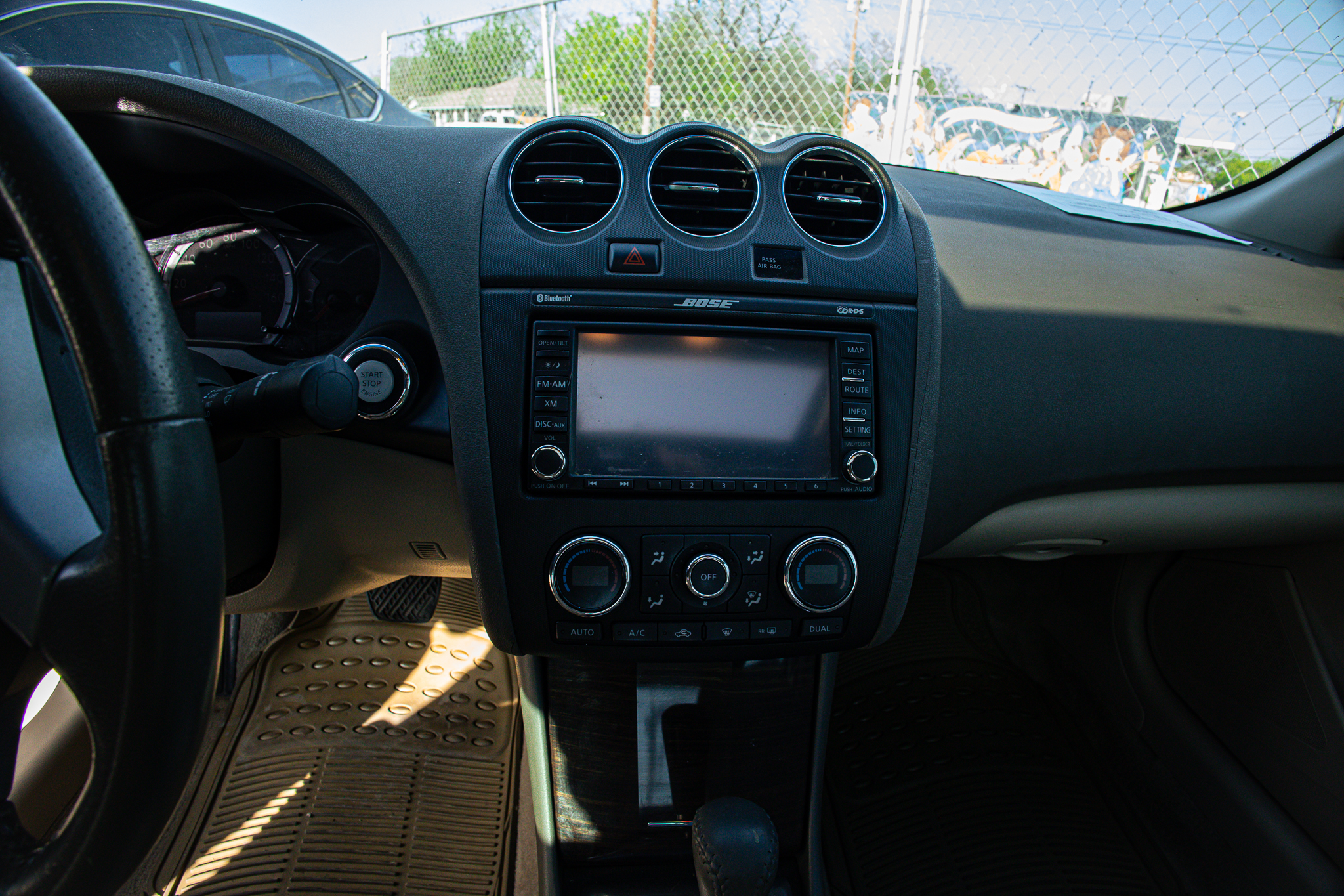 
								2012 Nissan Altima full									