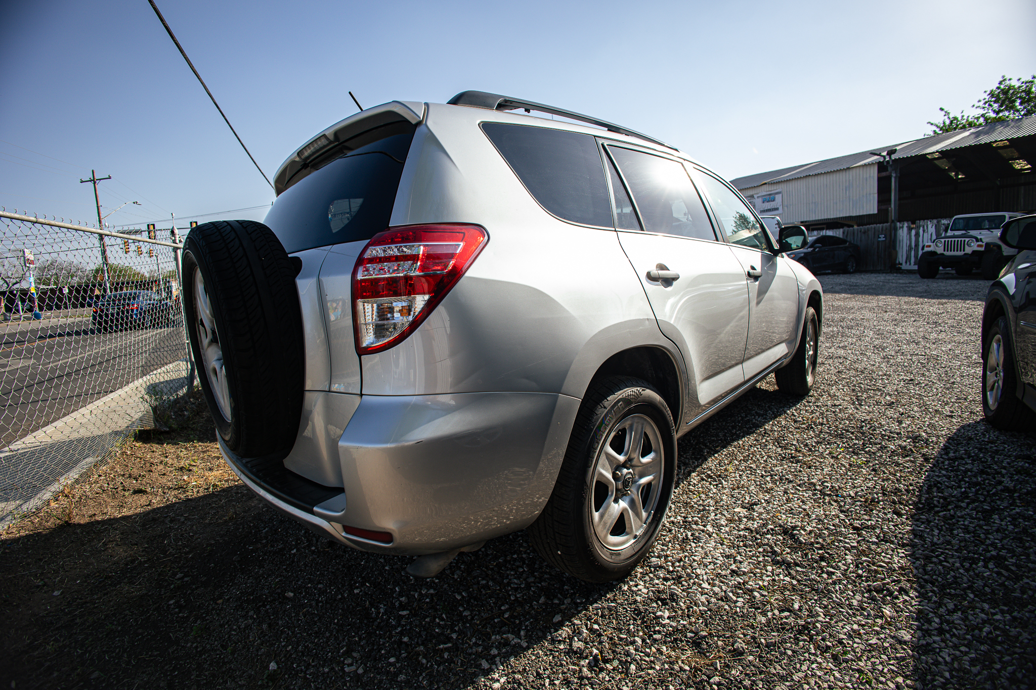 
								2011 Toyota RAV4 full									