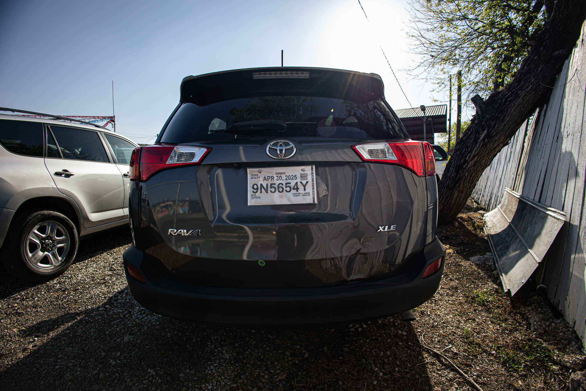 
								2015 Toyota RAV4 full									