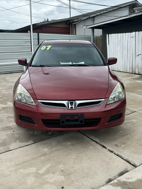 
								2007 Honda Accord full									