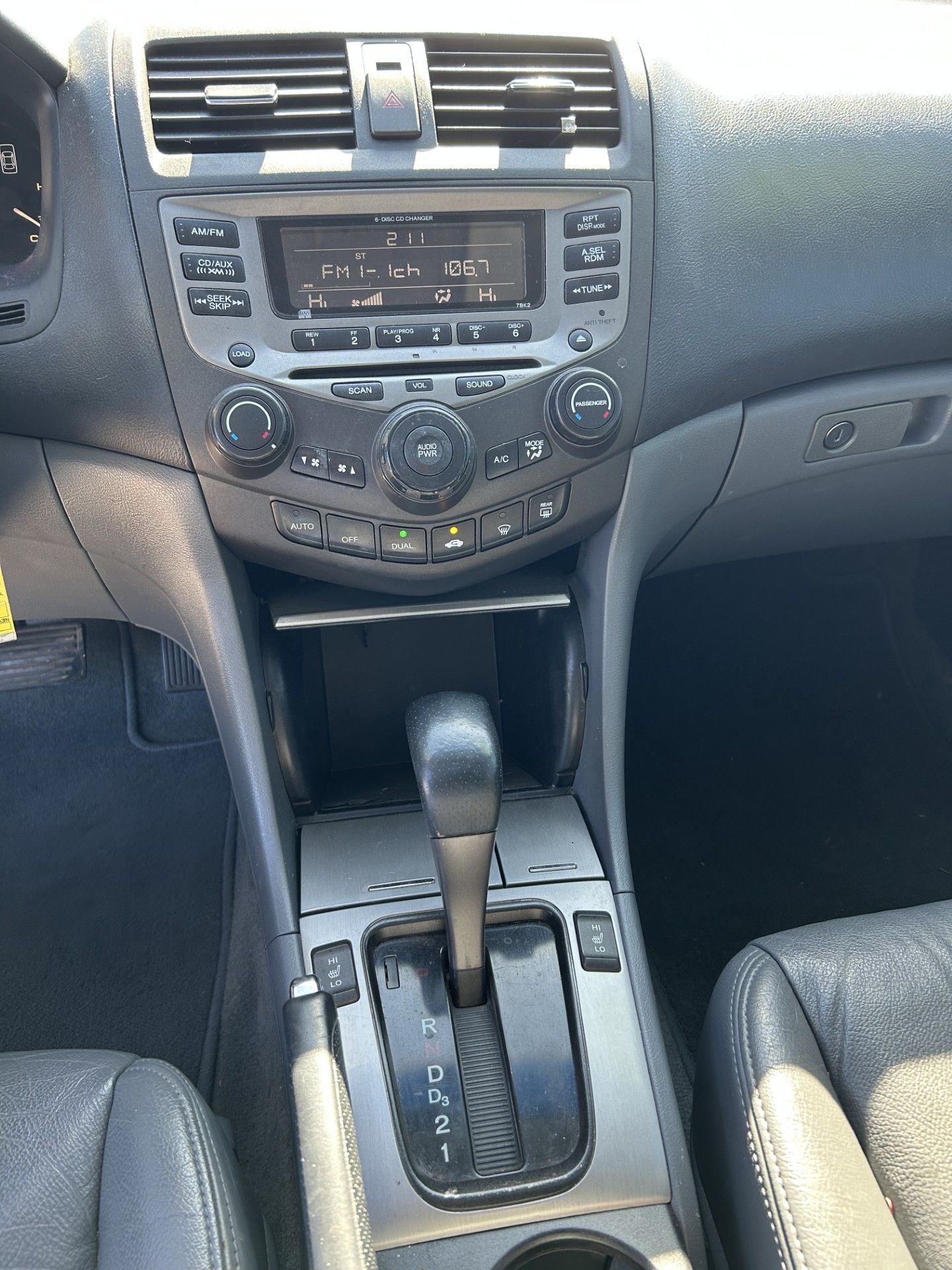 
								2007 Honda Accord full									