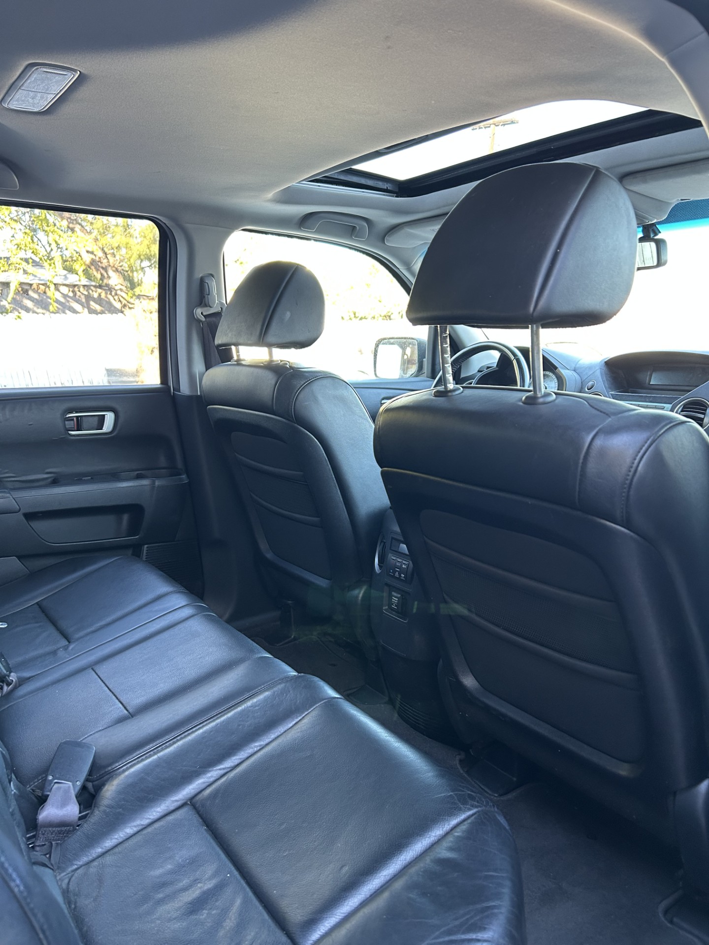 
								2010 Honda Pilot full									