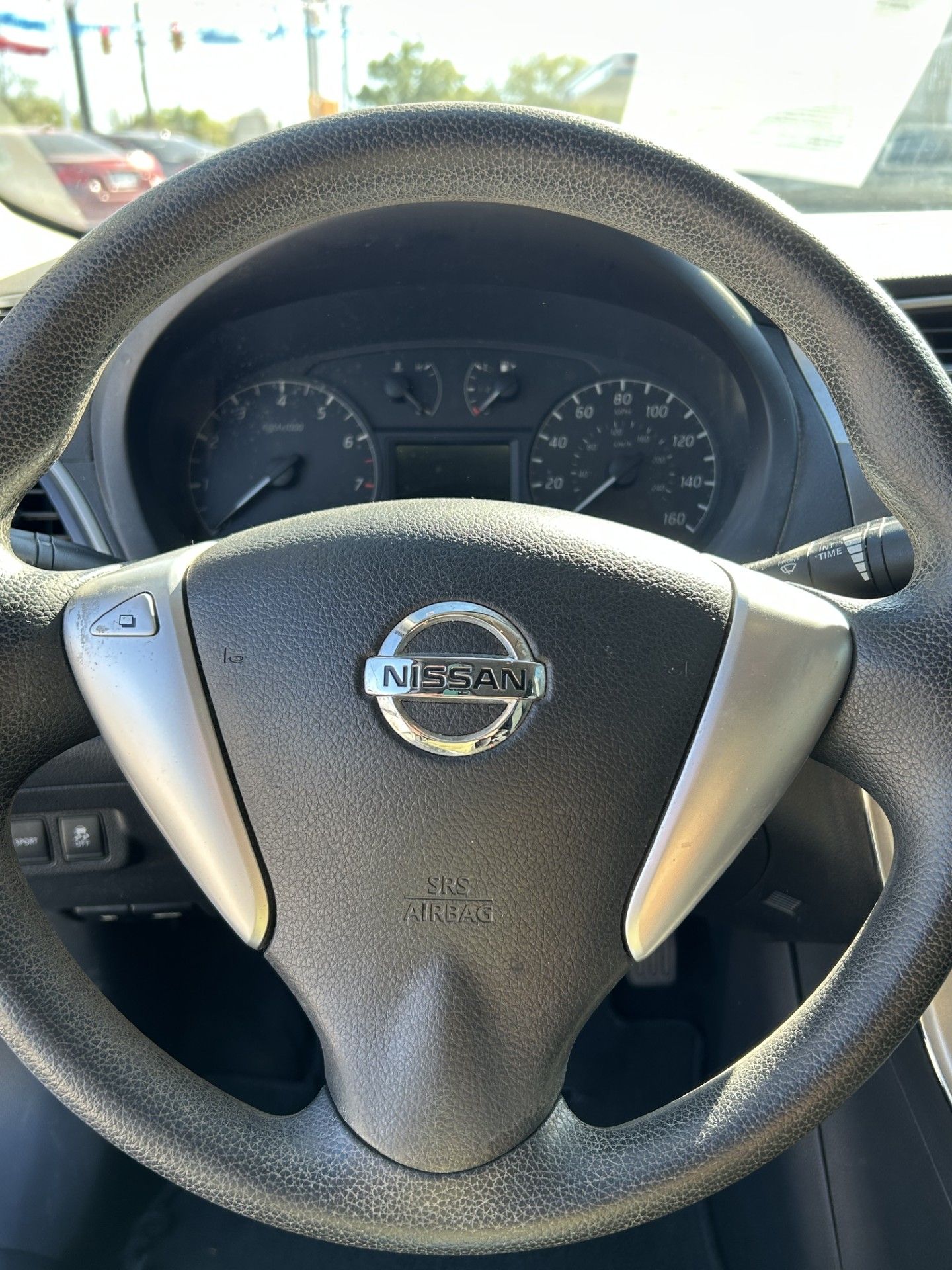 
								2014 Nissan Sentra full									