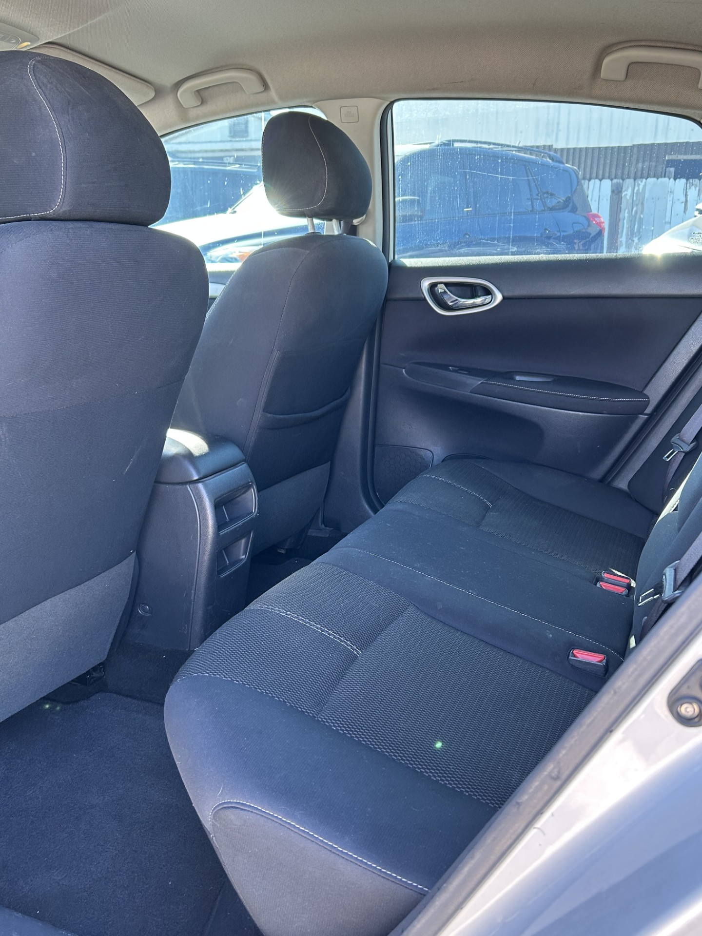 
								2014 Nissan Sentra full									