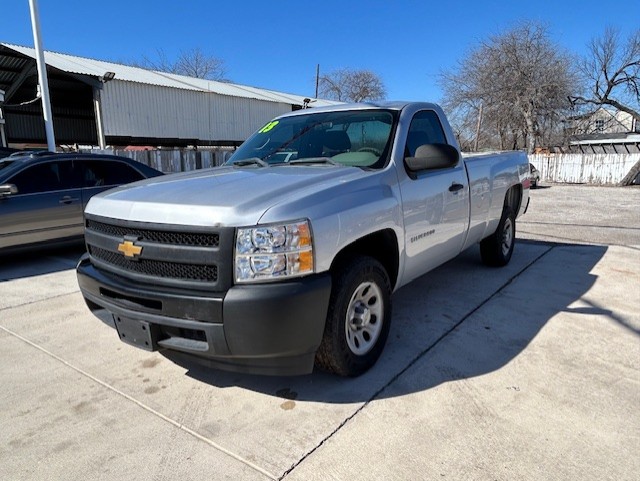 
								2013 Chevrolet Silverado 1500 full									