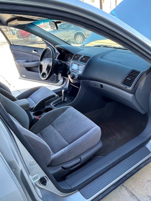 
								2007 HONDA ACCORD full									