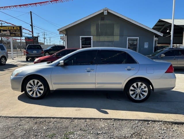 
								2007 HONDA ACCORD full									