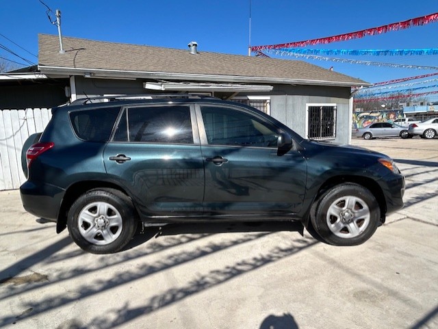 
								2012 Toyota RAV4 full									