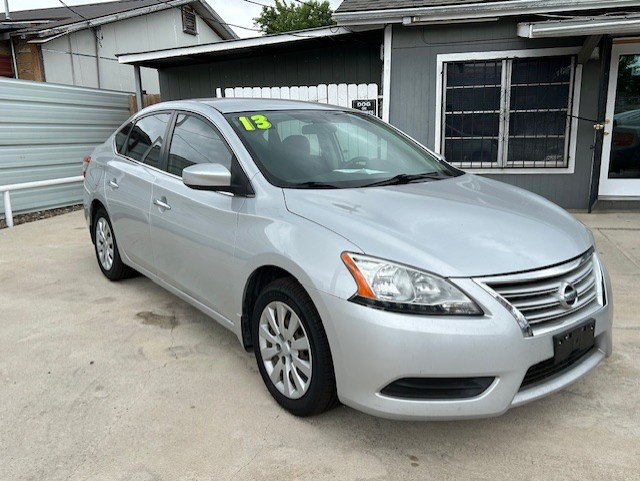 
								2013 NISSAN SENTRA full									