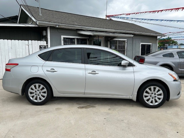 
								2013 NISSAN SENTRA full									
