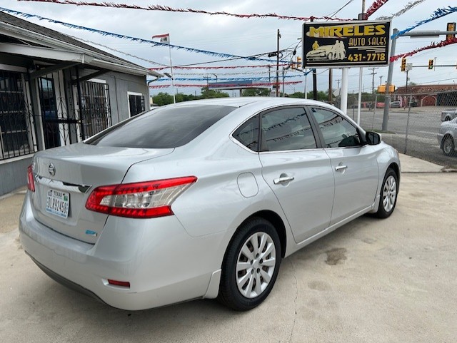 
								2013 NISSAN SENTRA full									