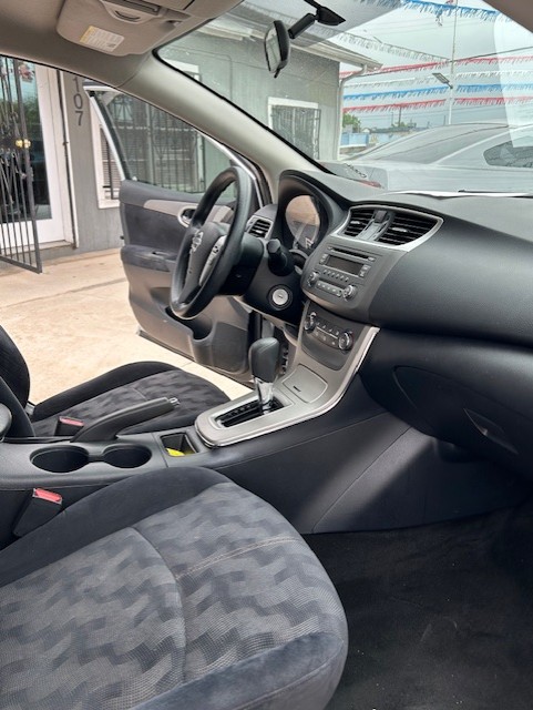 
								2013 NISSAN SENTRA full									