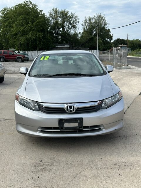 
								2012 Honda Civic full									