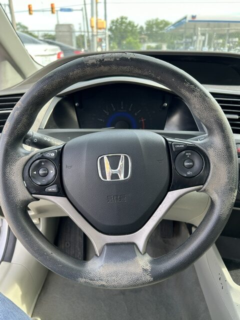 
								2012 Honda Civic full									