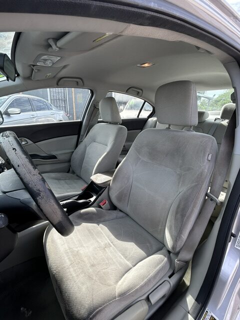 
								2012 Honda Civic full									