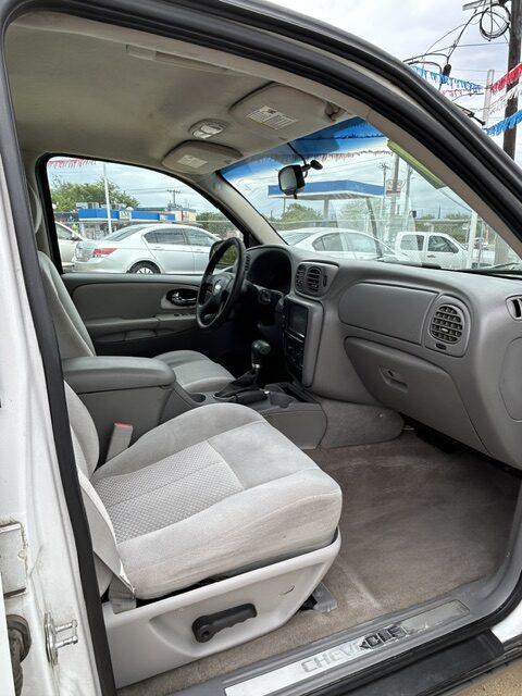 
								2007 Chevrolet TrailBlazer full									