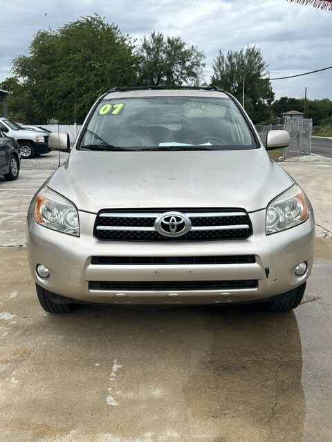 
								2007 Toyota Rav4 full									