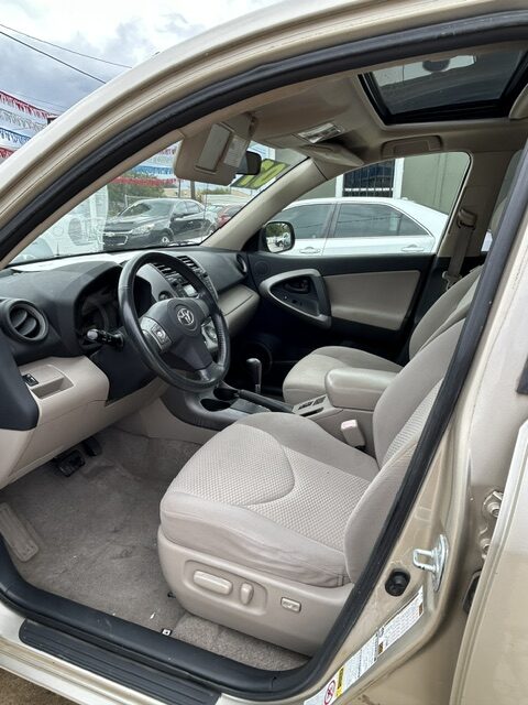 
								2007 Toyota Rav4 full									