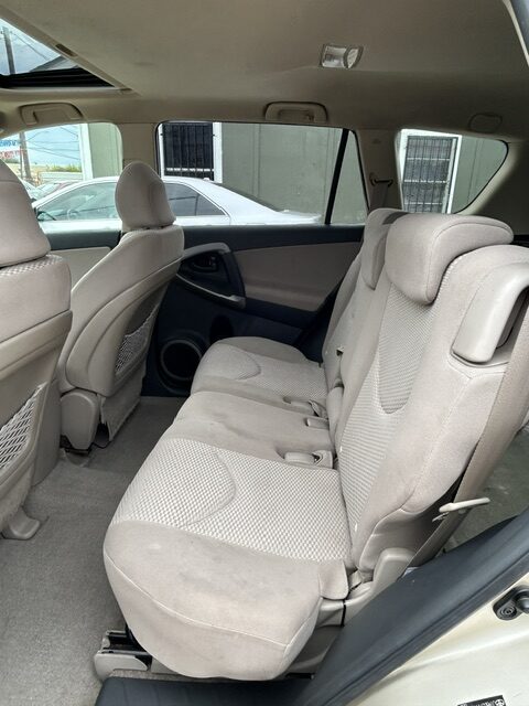 
								2007 Toyota Rav4 full									